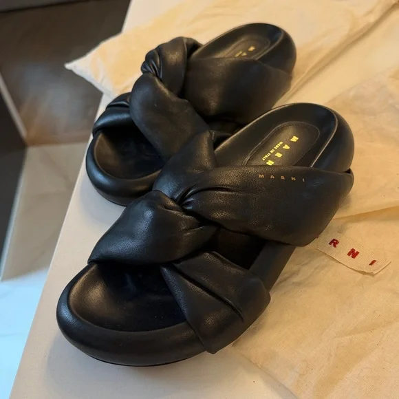 Brand new Marni black leather puffy slides sz 38 $850 - Picture 3 of 5
